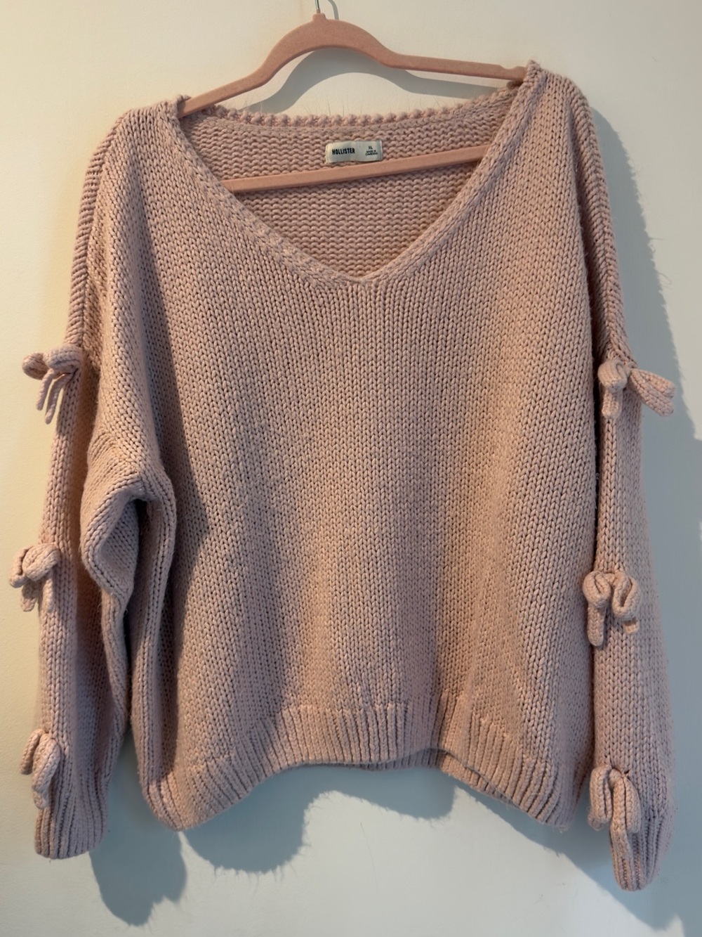 Hollister Pastel Pink V-Neck Sweater with Sleeve Bows - Picture 3 of 5